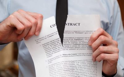 ¿Procede indemnizar al contratista cuando su contrato es declarado nulo?