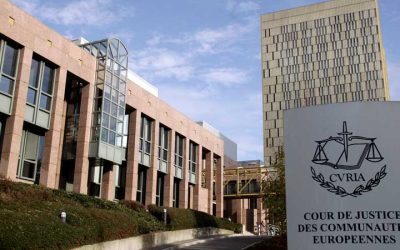 ¿Existe obligación de informar al consumidor sobre la garantía comercial del productor?